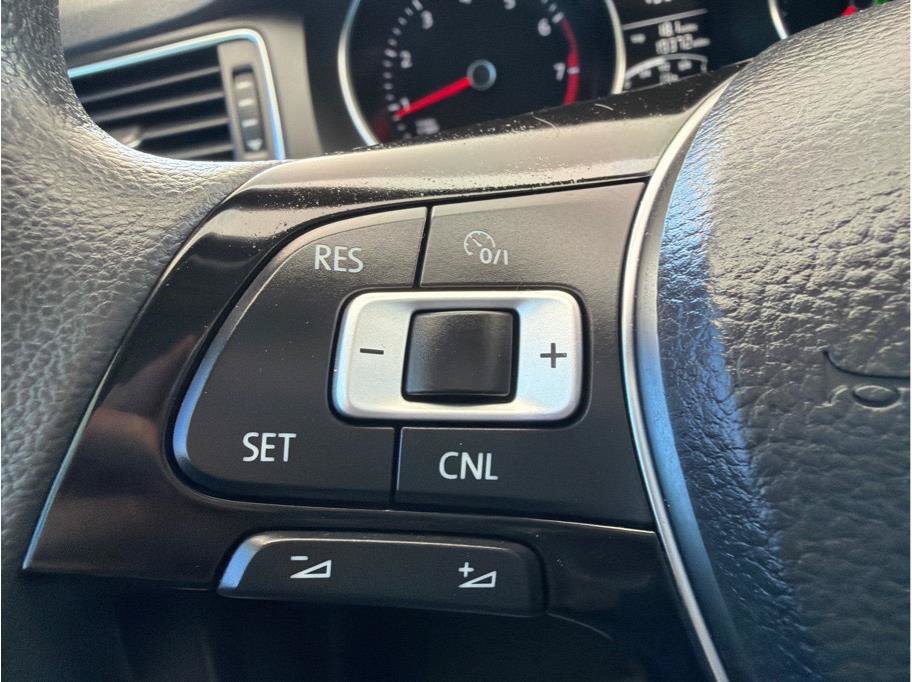 Used 2017 Volkswagen Jetta S FWD image 17