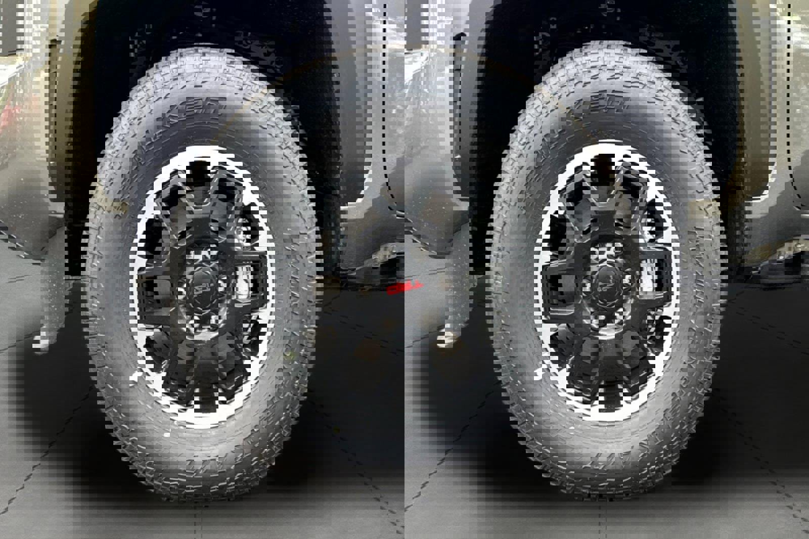 New 2025 Toyota Tacoma TRD Off-Road image 33