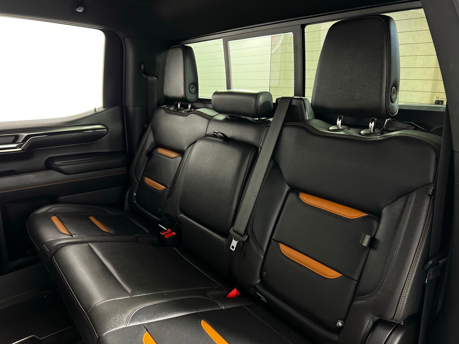 Used 2022 GMC Sierra 1500 AT4 w/ AT4 Preferred Package image 26