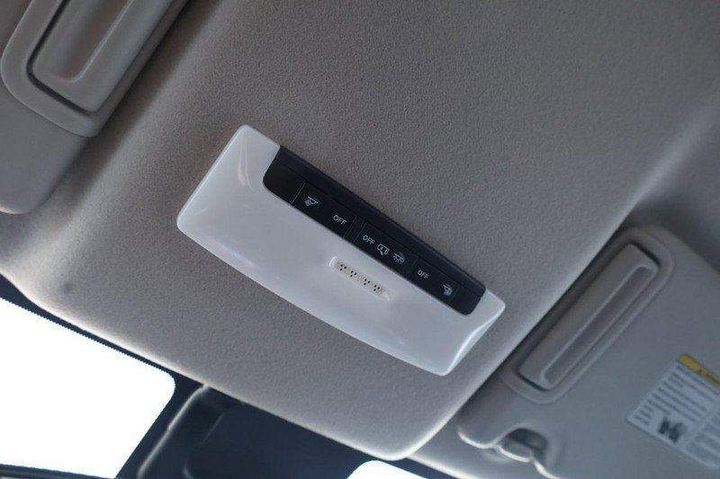 New 2025 Nissan Versa SV w/ Trunk Package image 16