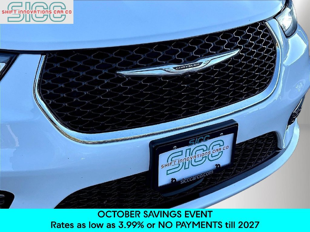 Used 2024 Chrysler Pacifica Limited FWD image 36