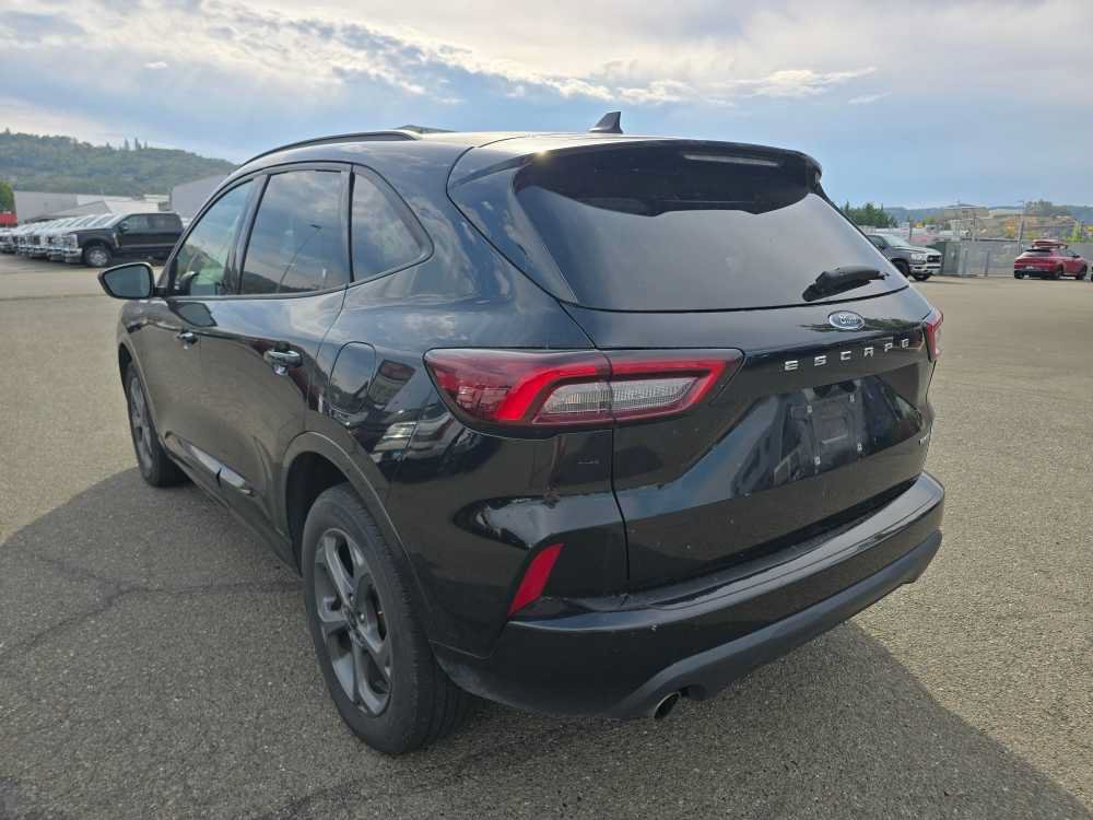 Used 2024 Ford Escape ST-Line AWD/4WD image 16