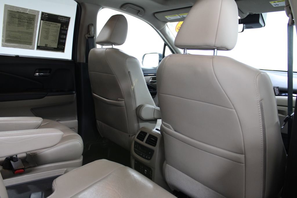 Used 2019 Honda Pilot Elite image 33