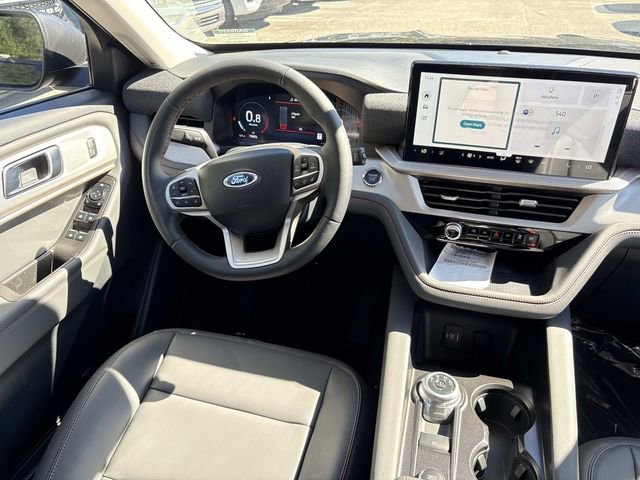 New 2026 Ford Explorer Active w/ Active Comfort Package image 15