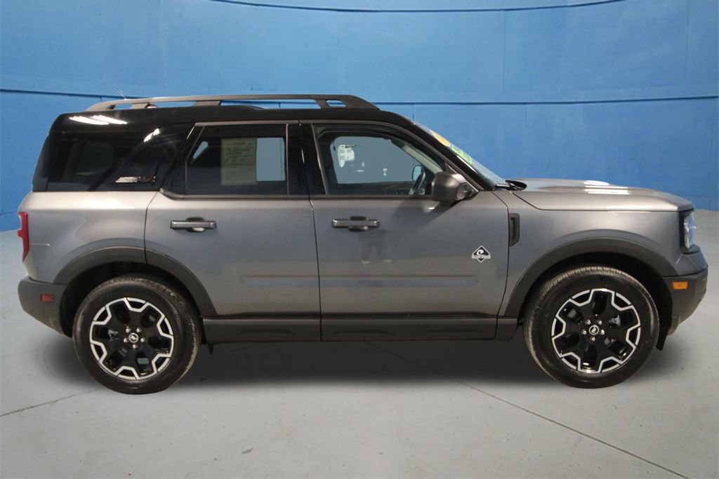 Used 2025 Ford Bronco Sport Outer Banks w/ Outer Banks Tech Package+ AWD/4WD image 32
