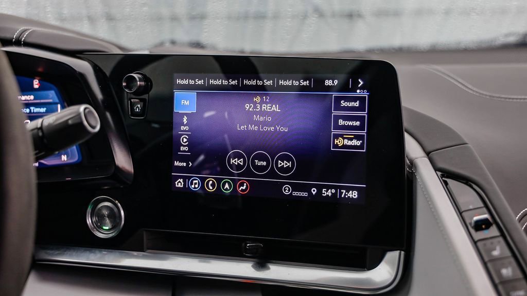 Used 2021 Chevrolet Corvette Stingray Premium Conv w/ Z51 Performance Package image 17