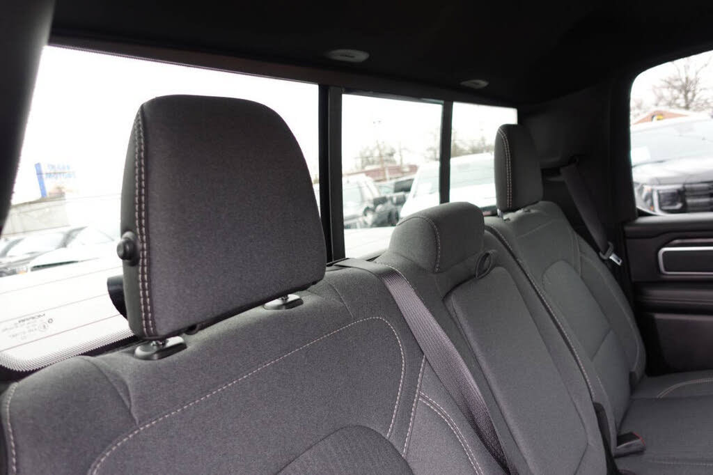 Used 2022 RAM 1500 Big Horn AWD/4WD image 33