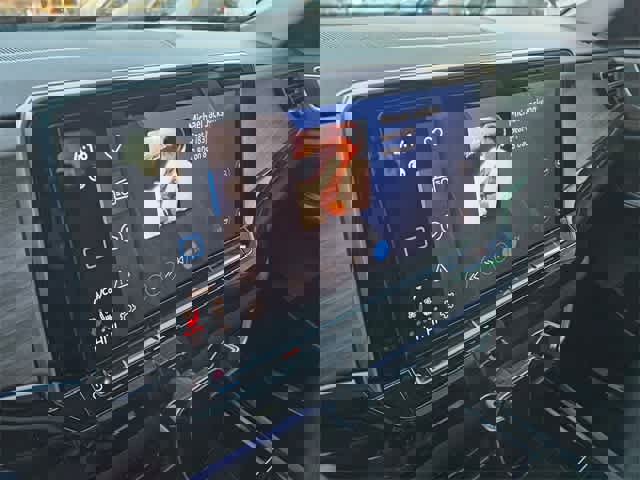 Used 2024 Volkswagen Atlas SEL Premium R-Line image 23