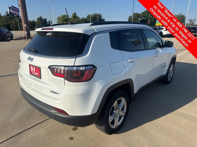 Used 2024 Jeep Compass Latitude image 5