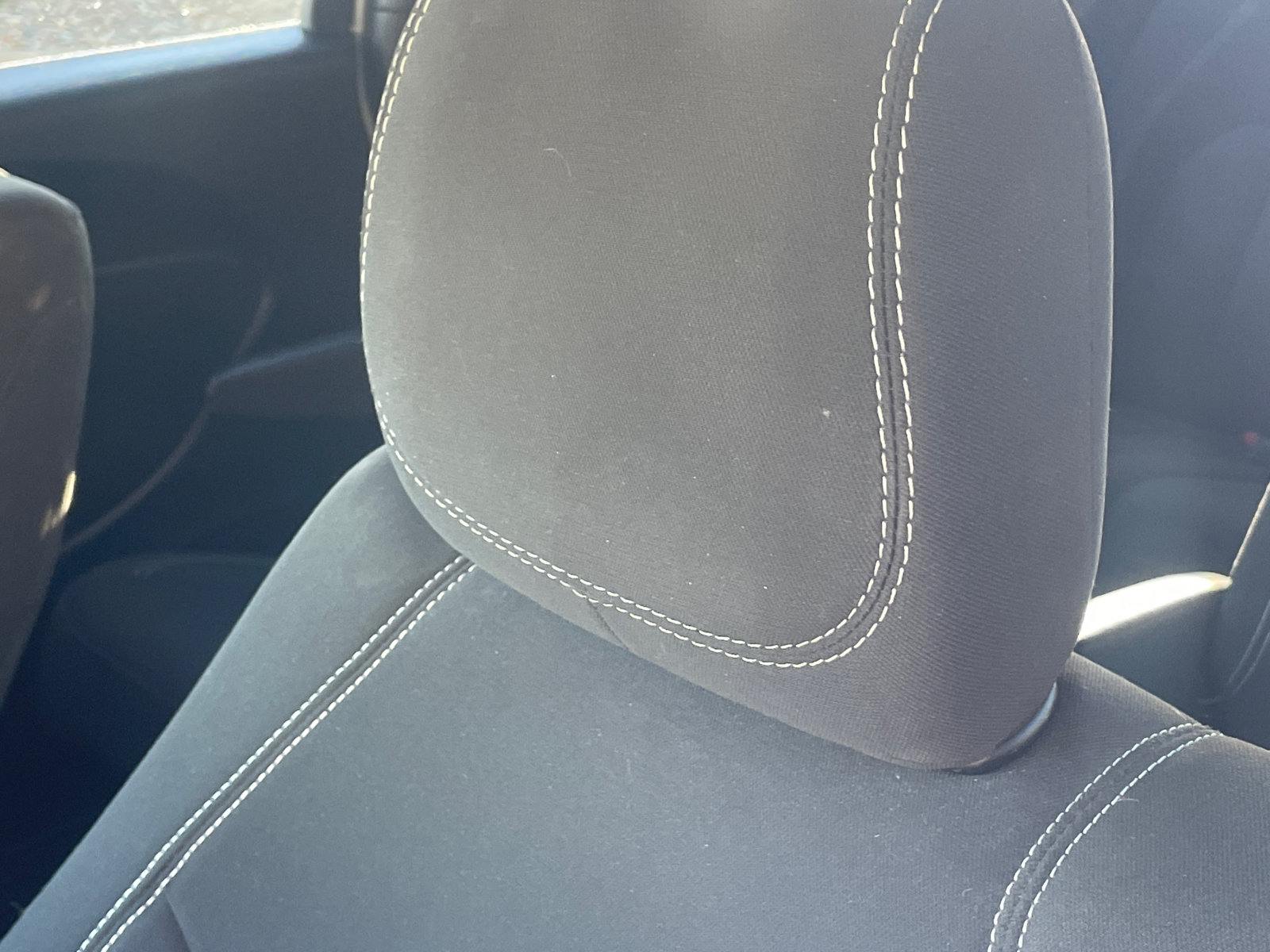 Used 2024 Chrysler Pacifica Touring FWD image 12