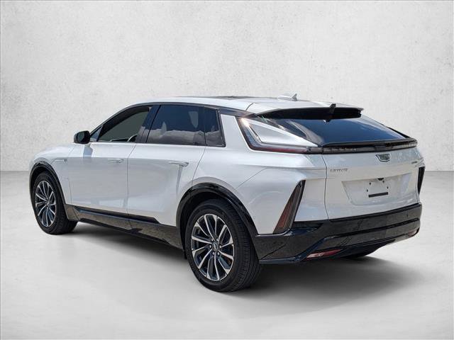 Used 2024 Cadillac Lyriq Sport AWD/4WD image 7