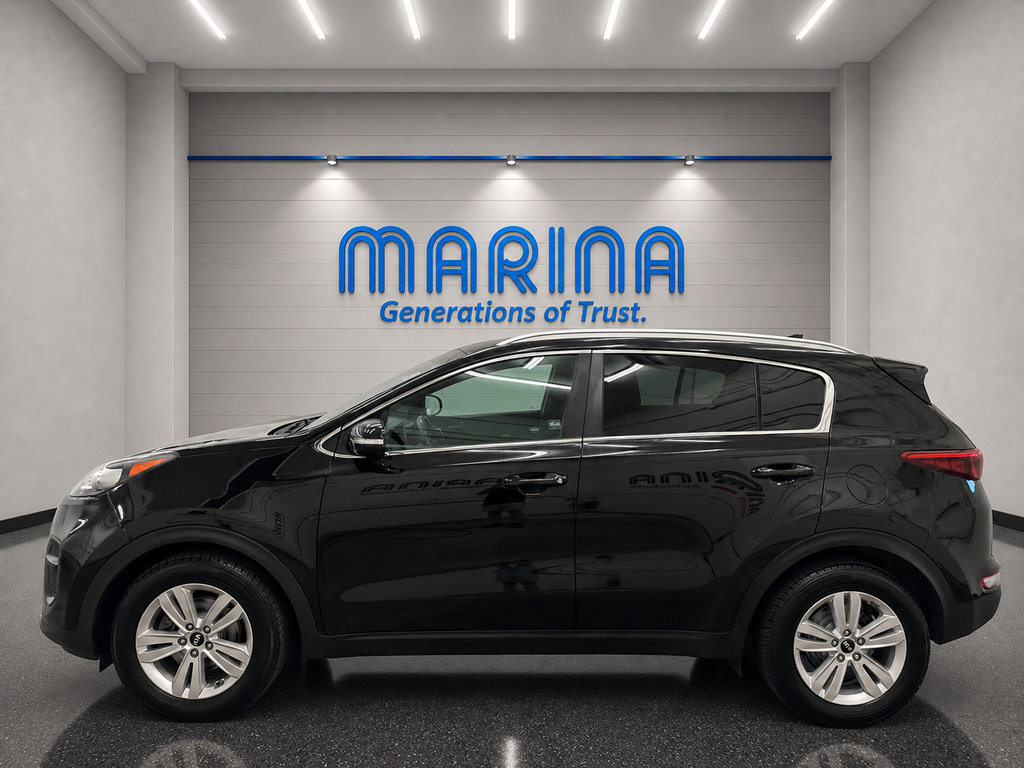 Used 2018 Kia Sportage LX w/ LX Technology Package FWD image 17