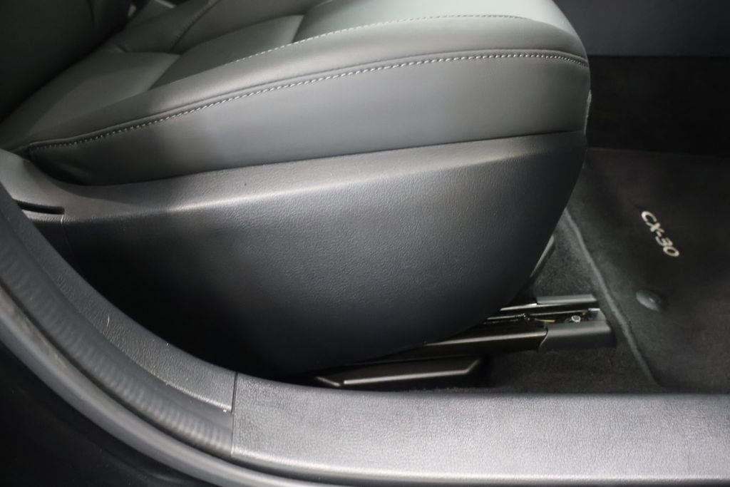 Used 2023 MAZDA CX-30 AWD 2.5 S w/ Select Package image 22
