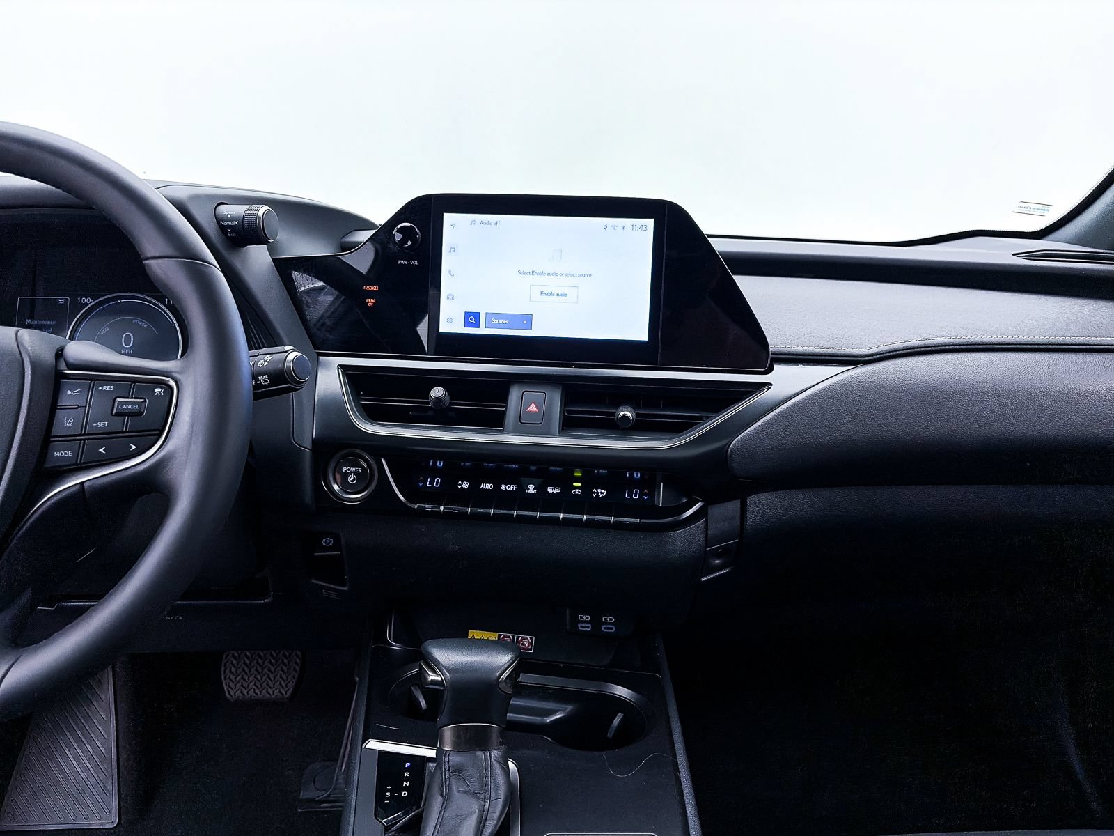Used 2024 Lexus UX 250h F Sport FWD image 8