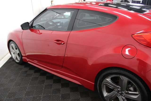Used 2013 Hyundai Veloster Turbo FWD image 11