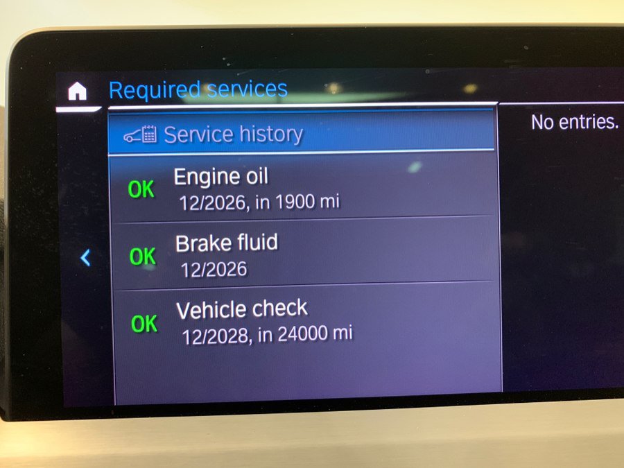 Used 2024 BMW X4 xDrive30i w/ M Sport Package AWD/4WD image 34
