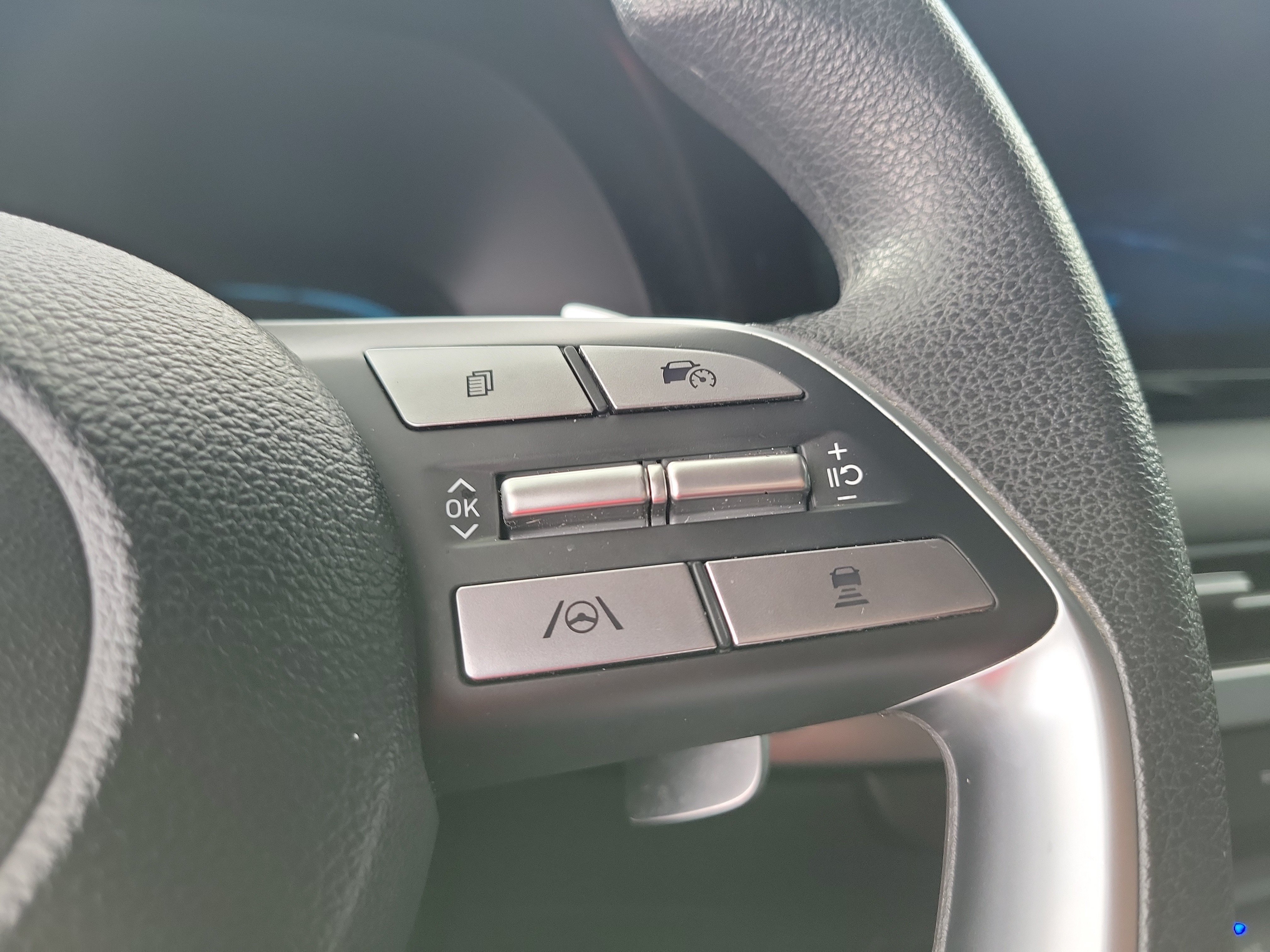 Used 2023 Hyundai Palisade SE AWD/4WD image 24