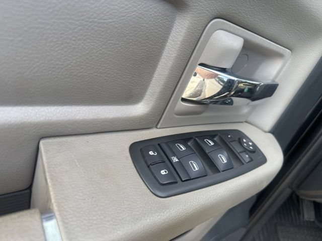 Used 2010 Dodge Ram 3500 Truck SLT w/ Big Horn Regional Package AWD/4WD image 31