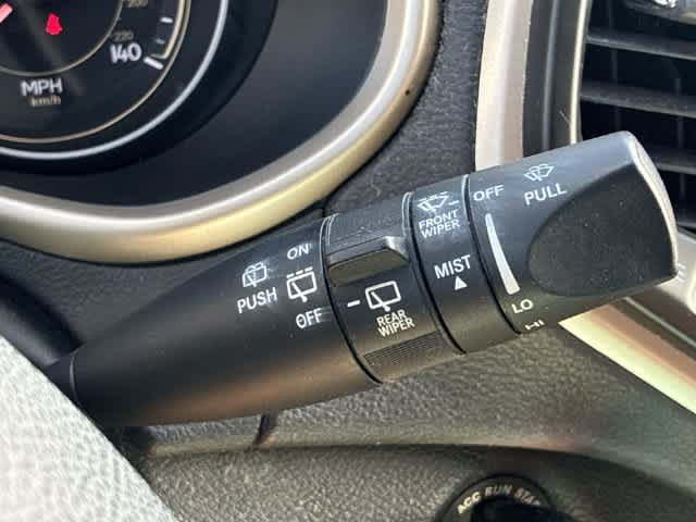 Used 2014 Jeep Cherokee Latitude FWD image 26