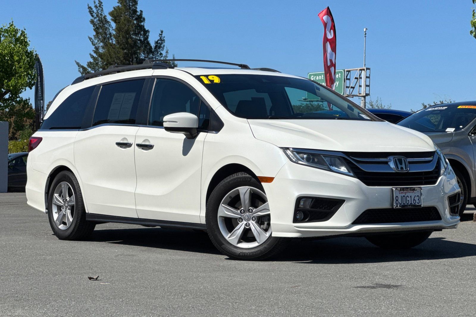 Used 2019 Honda Odyssey EX-L image 2