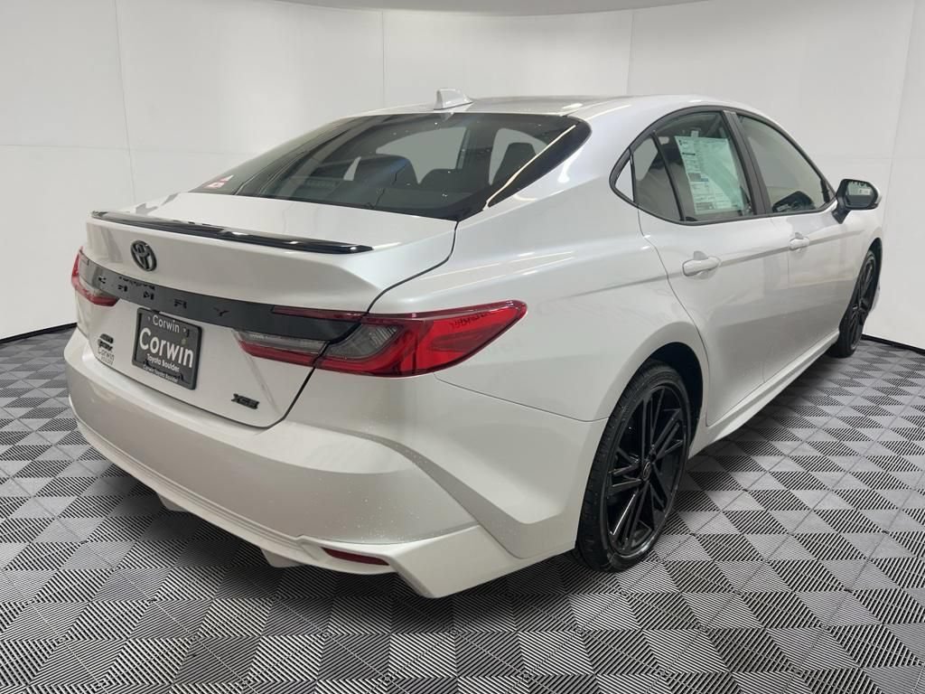 Used 2026 Toyota Camry XSE AWD/4WD image 7