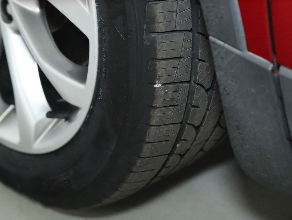 Used 2019 Lincoln MKC Select w/ Select Plus Package image 36