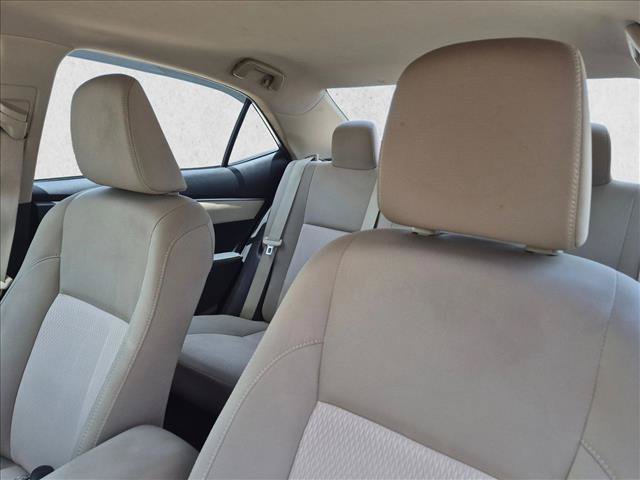 Used 2014 Toyota Corolla LE FWD image 12