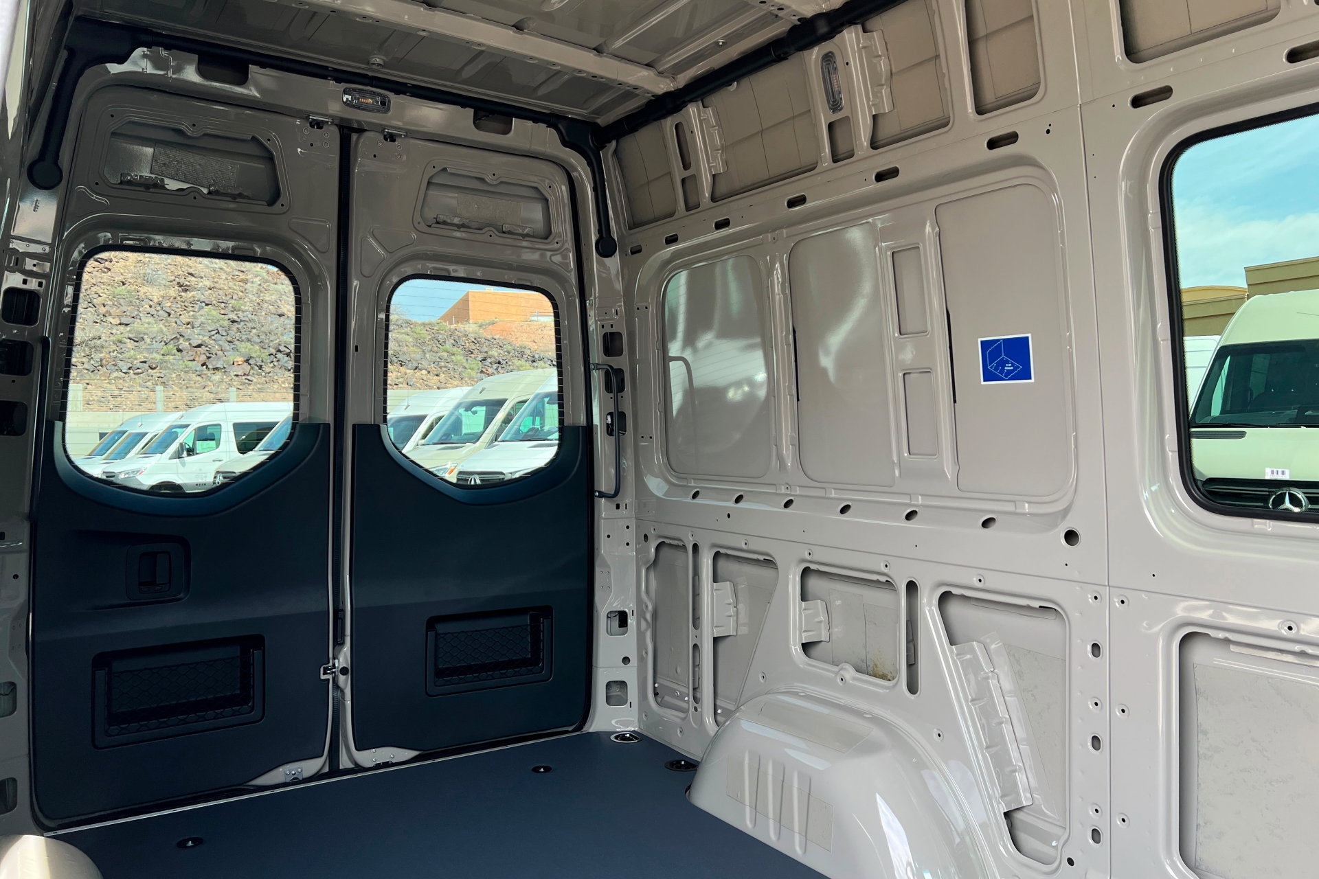 New 2026 Mercedes-Benz Sprinter 2500 image 19