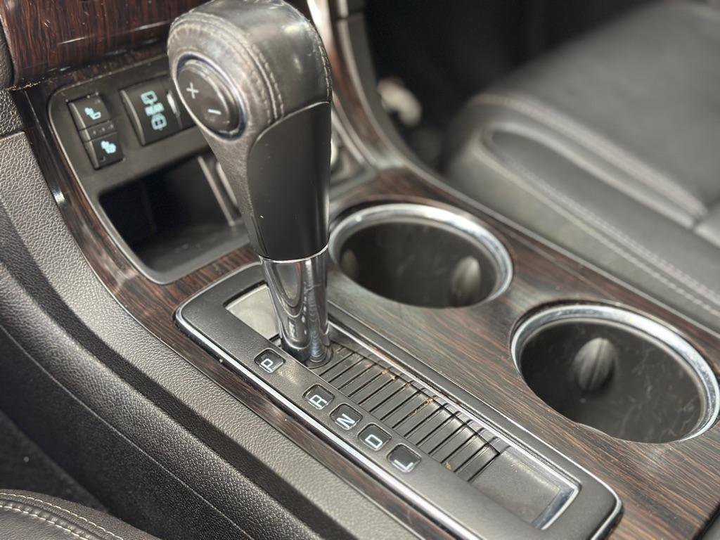 Used 2017 Chevrolet Traverse LT image 21