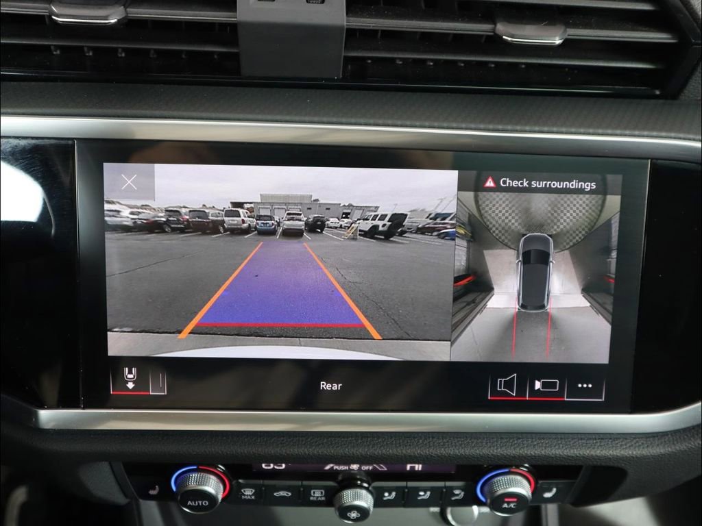 Certified 2023 Audi Q3 2.0T Premium Plus image 18
