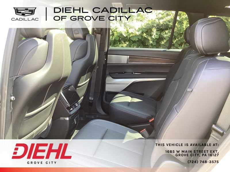 New 2027 Cadillac Vistiq Sport w/ LPO, Floor Liner Package AWD/4WD image 11