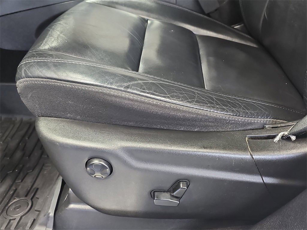 Used 2021 Jeep Grand Cherokee Limited w/ Sun & Sound Group image 28