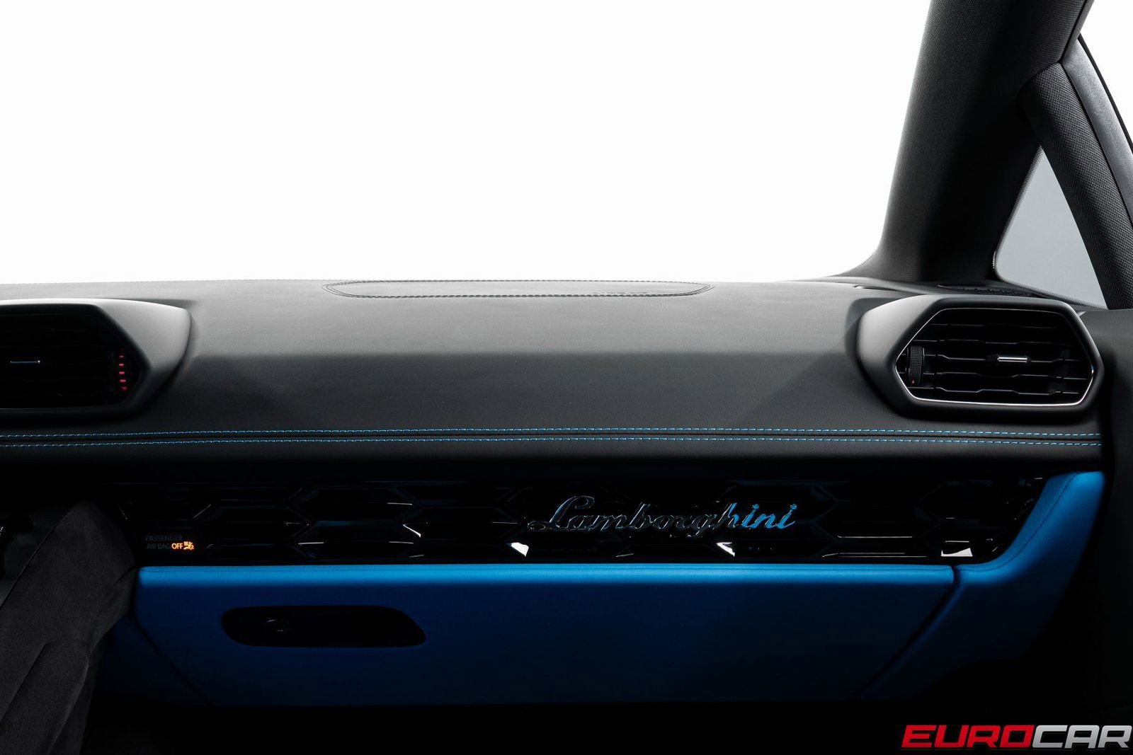 Used 2023 Lamborghini Huracan Tecnica image 32