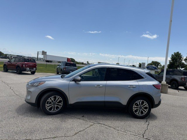 Used 2022 Ford Escape SEL w/ Technology Package FWD image 6