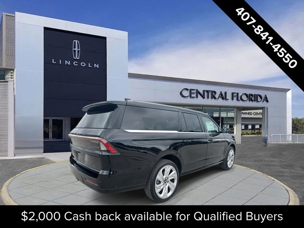 New 2025 Lincoln Navigator L Reserve image 3