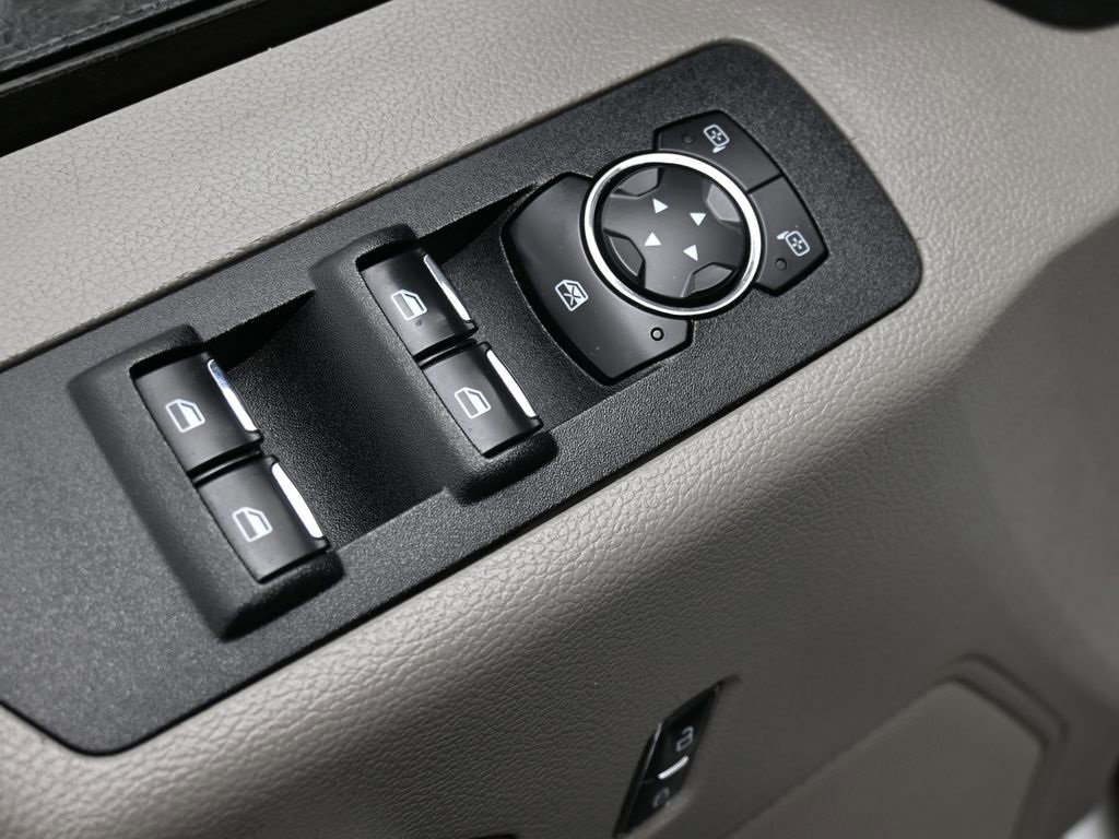 Used 2020 Ford F150 XLT w/ Trailer Tow Package image 10