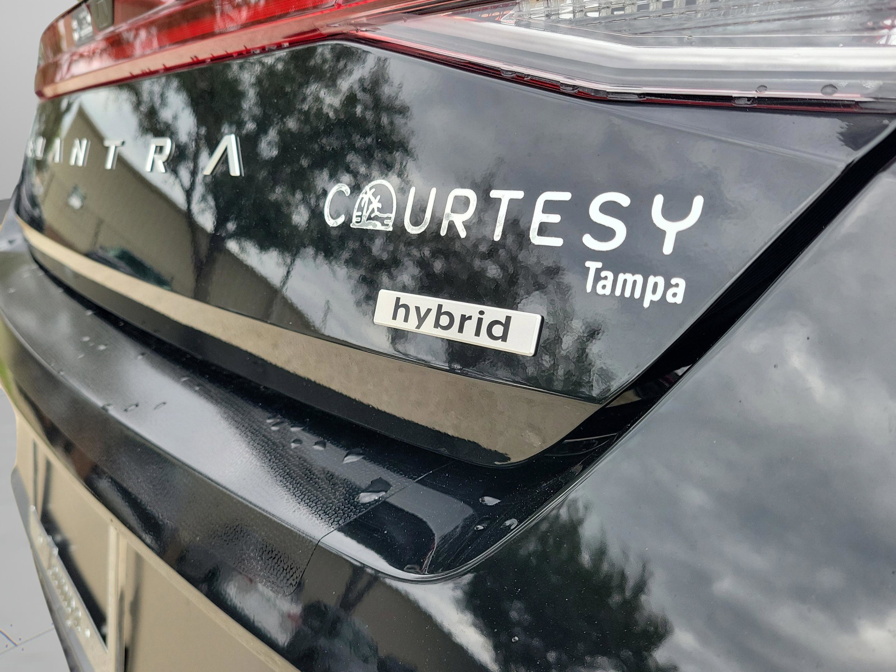 New 2026 Hyundai Elantra Limited image 34