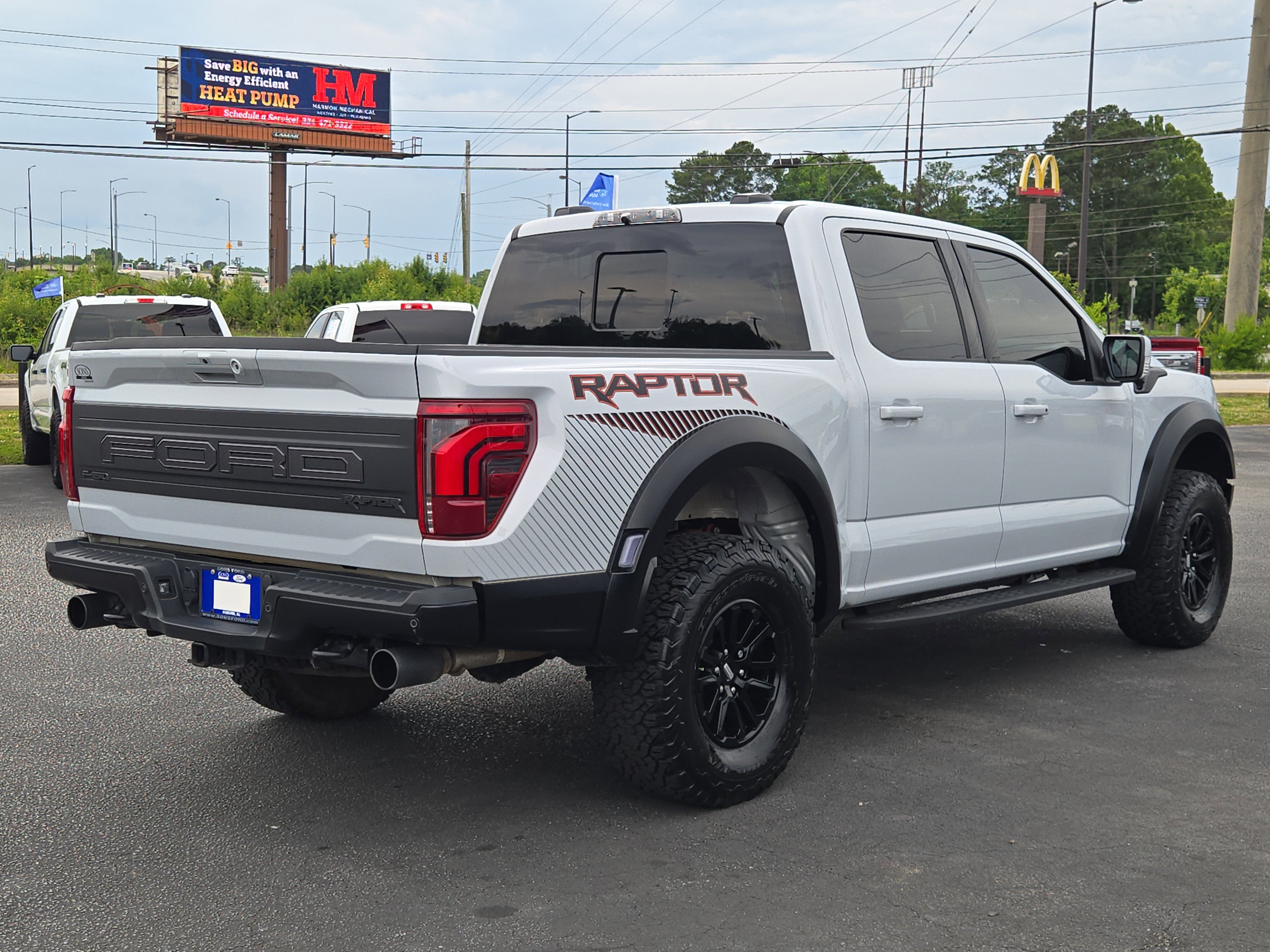 Certified 2025 Ford F150 Raptor AWD/4WD image 8