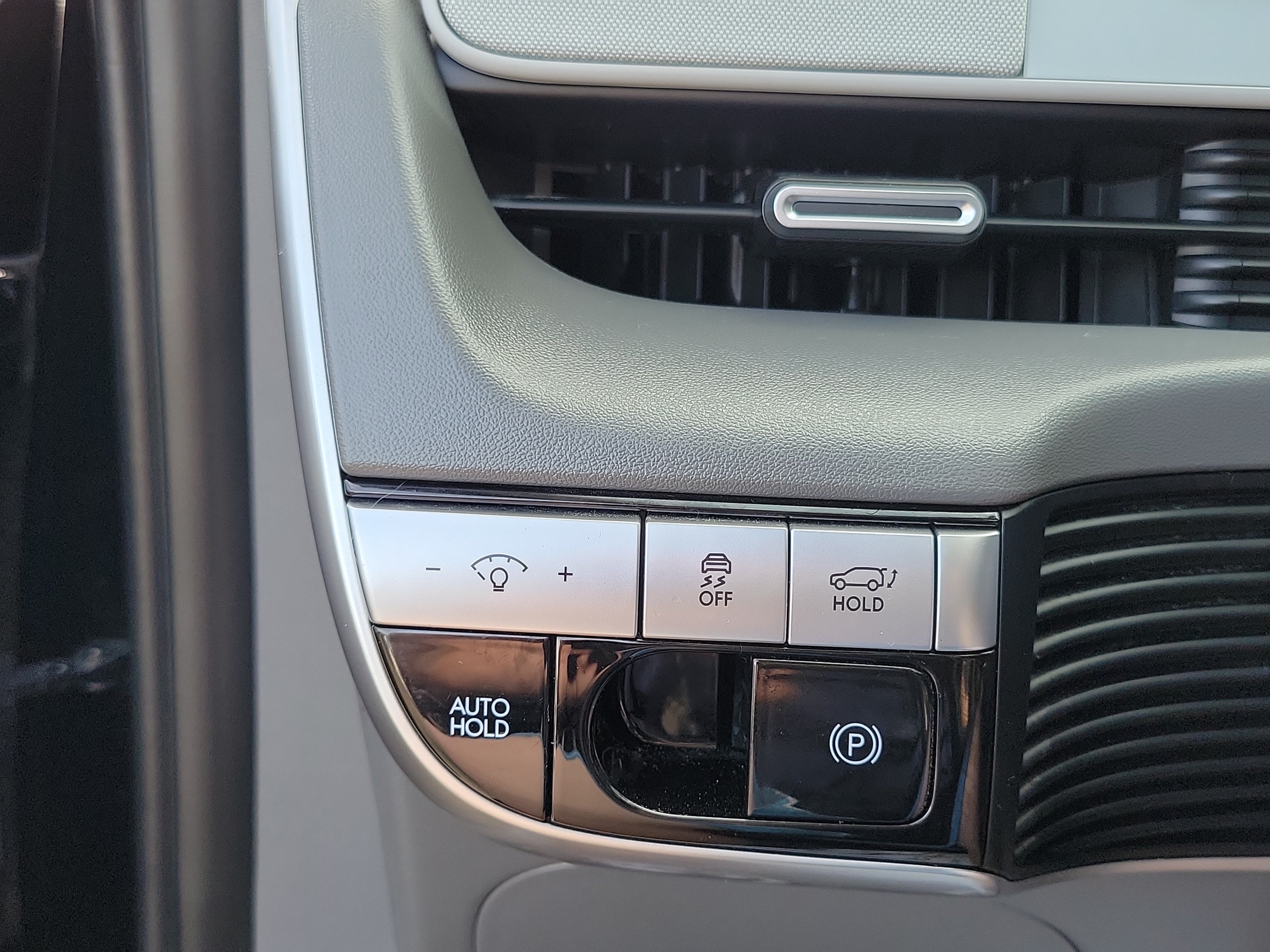 Used 2024 Hyundai Ioniq 5 SEL RWD image 13
