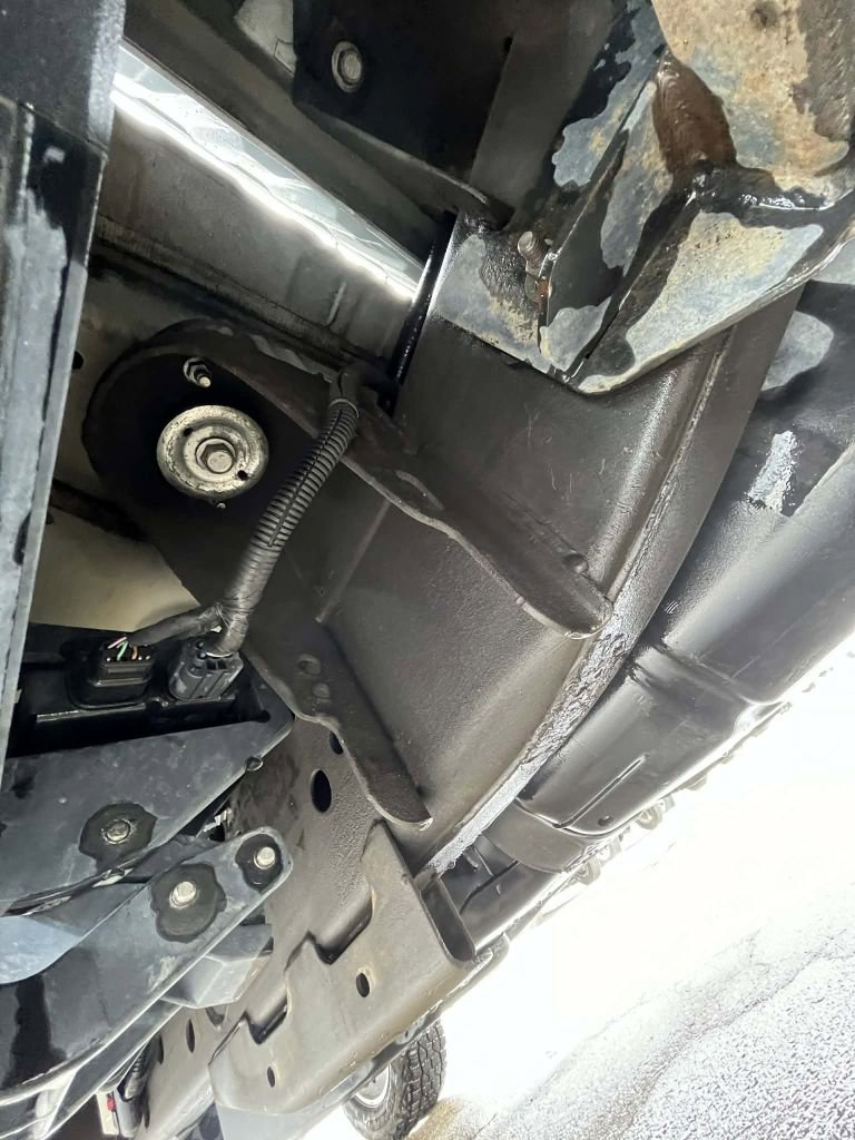 Used 2021 GMC Sierra 3500 Denali w/ Denali Ultimate Package image 12