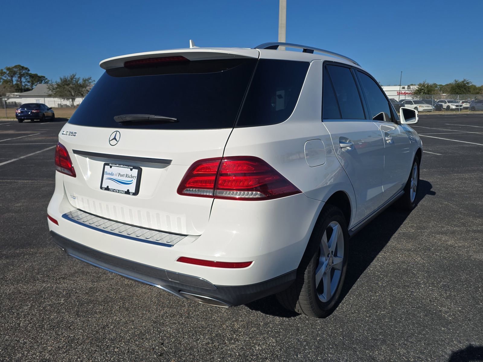 Used 2016 Mercedes-Benz GLE 350 image 4