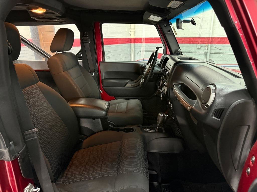 Used 2012 Jeep Wrangler Sport image 8