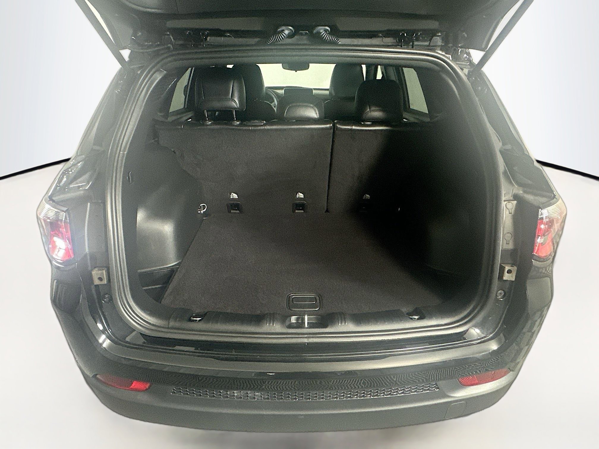 Used 2022 Jeep Compass Altitude image 30