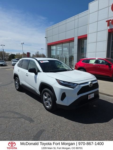 Used 2025 Toyota RAV4 LE image 7