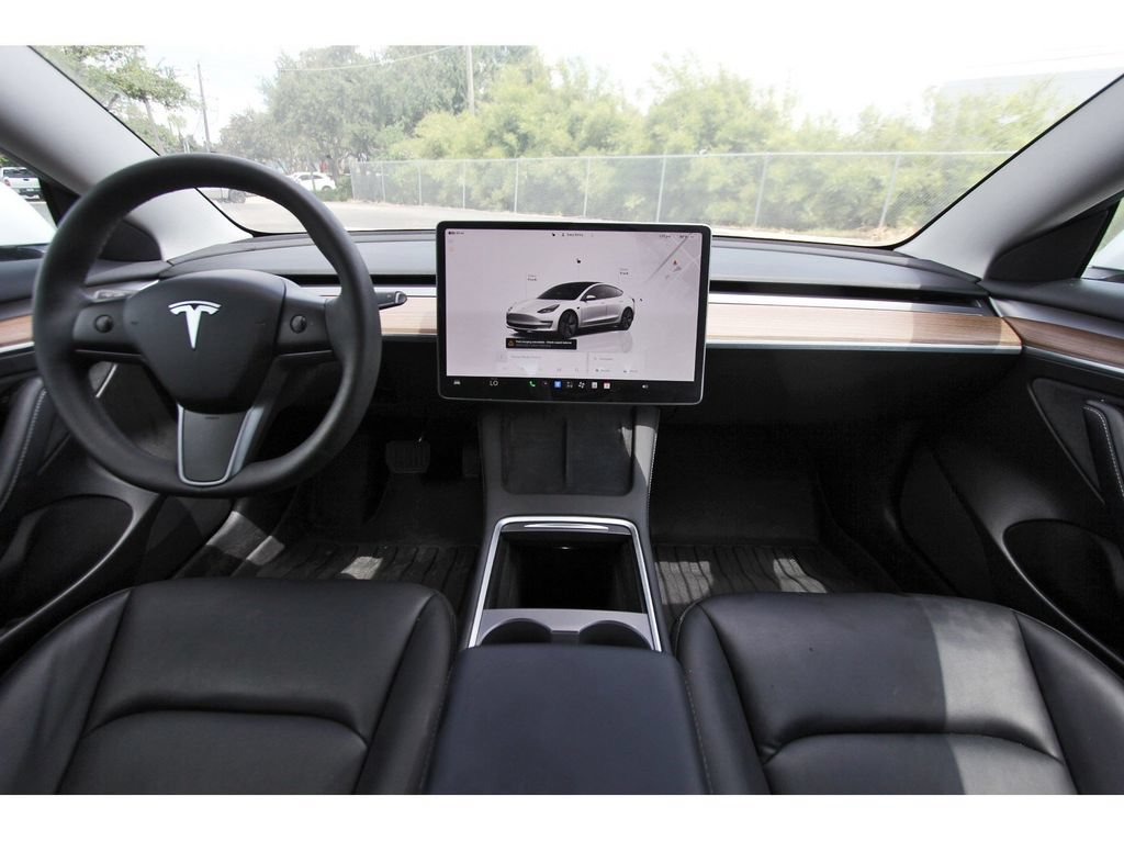 Used 2023 Tesla Model 3 Standard Range RWD image 10