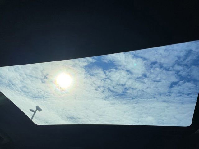 Used 2018 Lincoln MKX Reserve w/ Lincoln MKX Climate Package image 14