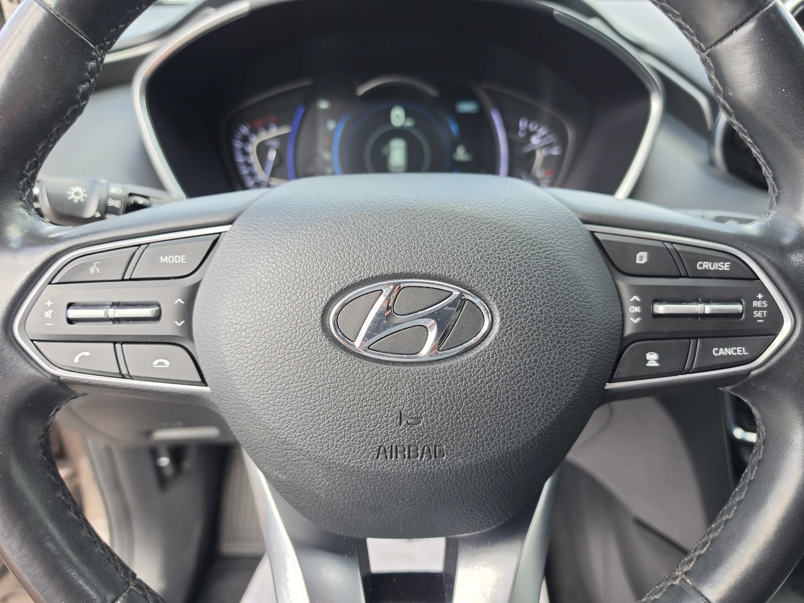 Used 2020 Hyundai Santa Fe Limited FWD image 34