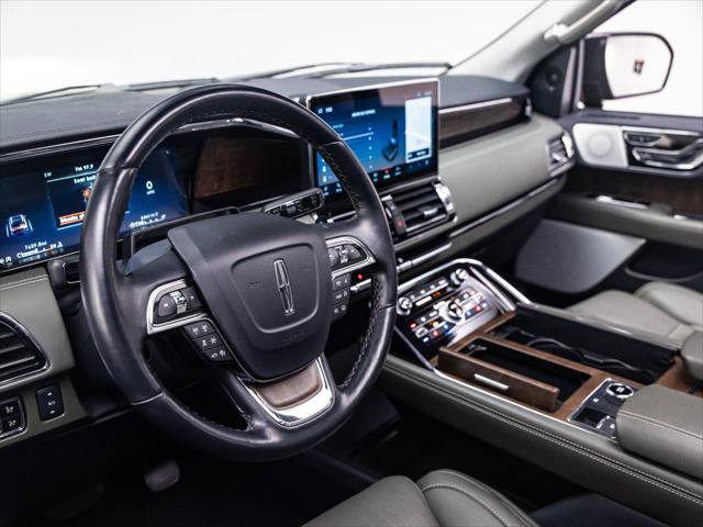 New 2023 Lincoln Navigator L Black Label AWD/4WD image 17