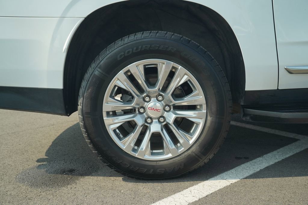 Used 2022 GMC Yukon XL Denali image 41