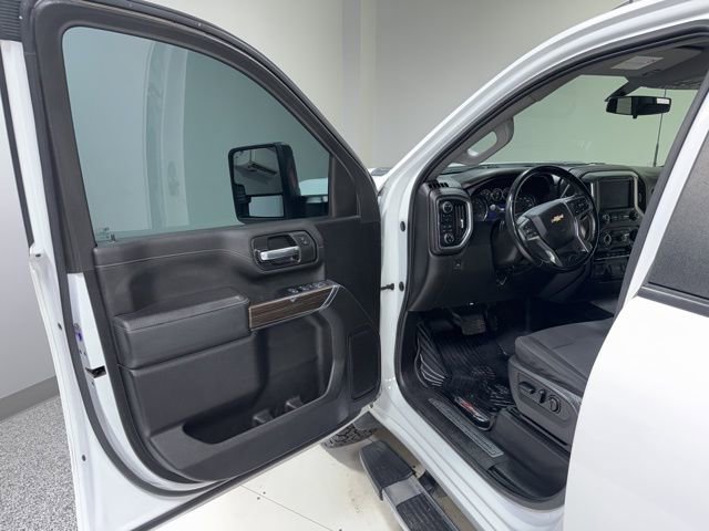 Used 2023 Chevrolet Silverado 2500 LT w/ Convenience Package AWD/4WD image 9